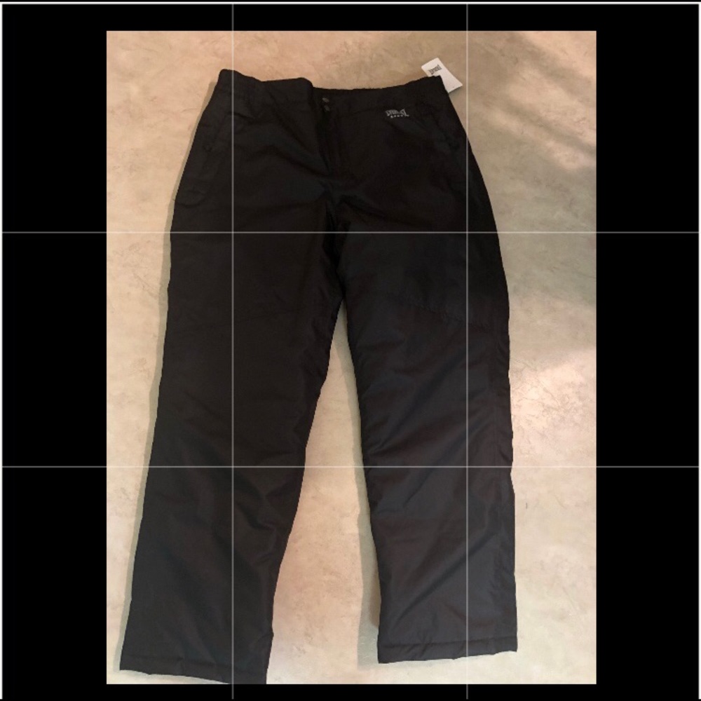 Snowboarding/snow pants